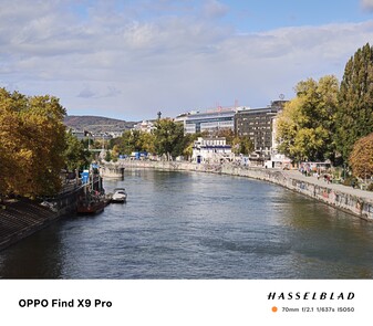 Oppo 70mm 200 megapixeles, állvány nélkül.