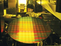 A TSMC rekordot döntögető második negyedéve aláhúzza az AI-boomot. Képeken: TSMC szilícium ostya (Kép forrása: TSMC)