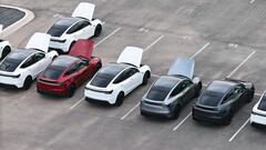 A Tesla a Giga Texasban készletet készít az olcsóbb, fehér belsővel ellátott Model Y felszereltségekből (Kép forrása: Joe Tegtmeyer/X)