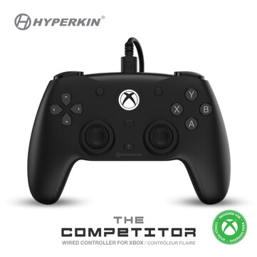 Hyperkin The Competitor fekete színben. (Kép forrása: Hyperkin)