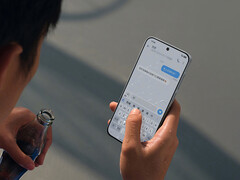 A OnePlus megosztja a kompakt 13T kijelzőjének adatait (Kép forrása: OnePlus)