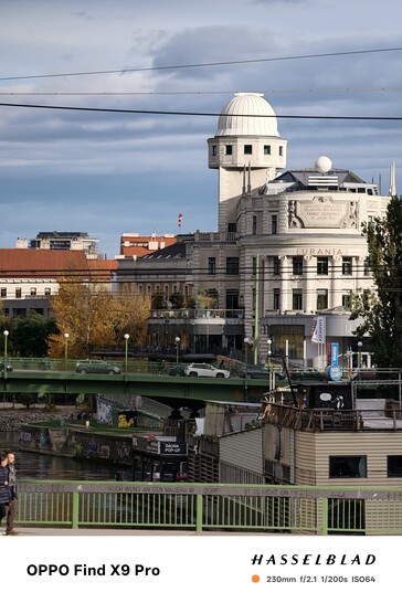Oppo Find X9 Pro 10x zoommal és teleobjektívvel.