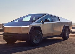 Egy Tesla Cybertruck kisteherautó (Kép forrása: Greg Pajo/Car and Driver)