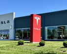 Egy Tesla szervizközpont (Kép forrása: Dilip Vishwanat/SLBJ)