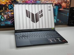 Asus TUF Gaming A16 (kép forrása: Notebookcheck)