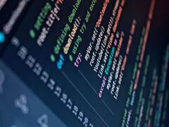 Közelkép egy képernyőről, amelyen színekkel kiemelt Python forráskód látható