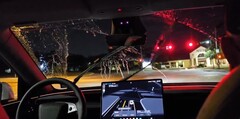 Új Tesla Model Y ablaktörlő tisztítási rutin. (Kép forrása: @DirtyTesLa/X)
