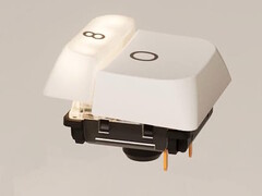 A Nics Tek Hesper64(100) alacsony profilú billentyűzet kettős működésű gombjai lehetővé teszik a játékosok számára a másodlagos funkciók gyors aktiválását. (Kép forrása: Nics Tek)