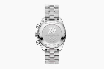 Az Omega Speedmaster egy pecsételt Milano Cortina 2026 medalionnal rendelkezik (Kép forrása: Omega)