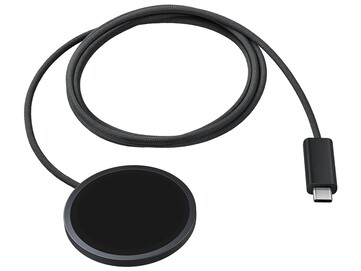 Az új Samsung mágneses vezeték nélküli töltő 1,5 méteres USB-C kábellel rendelkezik