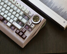 Wuque Studio Nama vezeték nélküli mechanikus billentyűzet bemutatása. (Kép forrása: Wuque Studios)