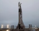 A SpaceX Falcon 9 rakétája a NASA TRACERS rakétájával (Kép forrása: SpaceX)