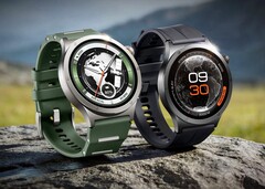 A OnePlus Watch 4 titánium tokkal és zafírüveg előlappal rendelkezik.