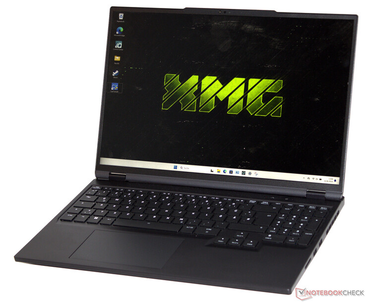 XMG Neo 16 (Korai 24)