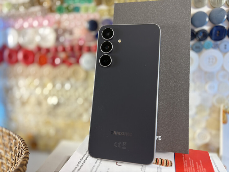 Egy S25 rajongói kiadás