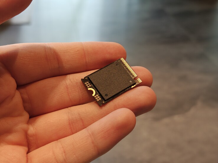 A Lexar Play X 2 TB mSSD