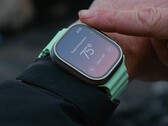 A Rivian Apple Watch alkalmazással a felhasználók csuklójukról férhetnek hozzá az autó vezérléséhez.