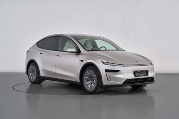 A nagyobb Tesla Model Y L hatüléses SUV.