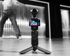 A DJI Osmo Pocket 4 4K 240fps lassított felvételeket tudott készíteni, szemben a Pocket 3 (képen) 4K 120fps-ével.
