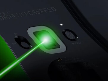 A Razer Cobra HyperSpeed egy régebbi Focus X 26K optikai érzékelőt használ. (Kép forrása: Razer)