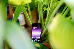 A OnePlus Nord 5 szépen néz ki, de néhány szempontból rosszabb az elődhöz képest