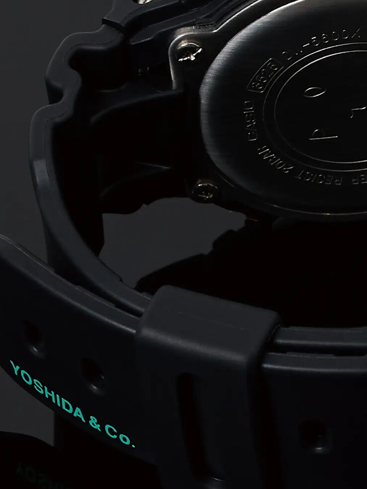 A Casio G-Shock x Porter Kobe DW-5600 óra. (Kép forrása: PR Times)