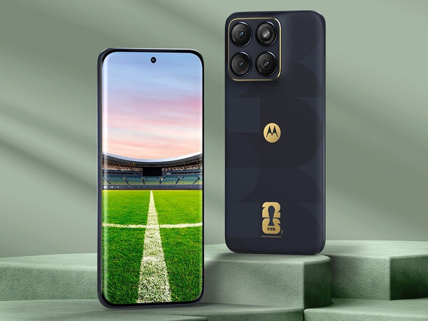 A Motorola Edge 70 Fusion FIFA World Cup 26 Edition bőrszerű kivitelben készült.