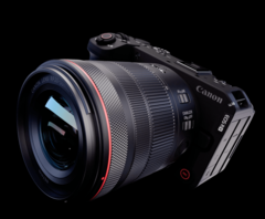 A Canon EOS R6 V képe.