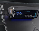 A 170 W-os „ Legion ” PB9 hordozható akkumulátor ára Kínában körülbelül 82 dollár. A képen: a hordozható töltő promóciós képe egy laptop tetején.