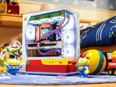 Az MSI számos asztali játék PC-komponenst dob piacra színes Toy Story dizájnnal (Kép forrása: MSI)