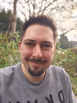 Szelfi a Xiaomi 15 Ultra (portré módban)