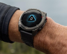 A Garmin Fenix 8 Pro (a képen) egy zenével kapcsolatos hiba. (Kép forrása: Garmin)