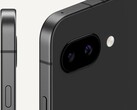 Pixel 9a Obsidian változat kettős hátsó kamerával. (Kép forrása: Google)