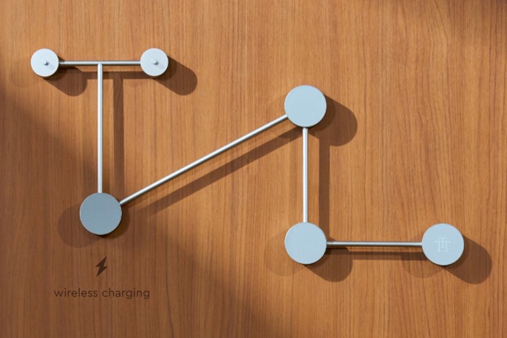 Minden komponens falra szerelhető egy moduláris konzol segítségével.