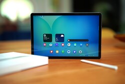 Áttekintve: Samsung Galaxy Tab S10 FE. A tesztkészülék a notebooksbilliger.de jóvoltából