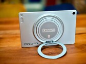 A Lenovo Tab Plus Gen 2 kerek állványa rendkívül sokoldalú.