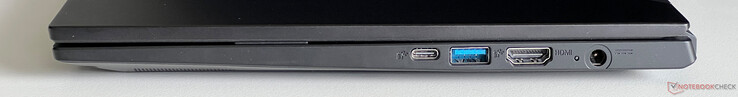 Rendben: USB-C 3.2 Gen 1 (5 Gbit/s, DisplayPort ALT Mode 1.4, Power Delivery), USB-A 3.2 Gen 2 (10 Gbit/s)