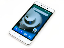 ZTE Blade A452