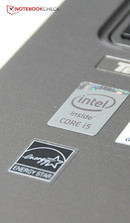 Az Intel Core i5-4200U kellő teljesítményt hordoz magában.