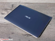 Az Asus N550JK-CN109H lényegében megegyezik elődjével: N550JV-CN201H (GT 750M).