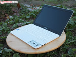 EeeBook X205TA-FD005BS: Browsing and office machine with a good screen