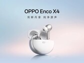 Egy promóciós kép, amely az Oppo Enco X4 fülhallgatót fehér színben mutatja be.