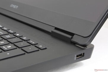 A zsanérok lehettek volna merevebbek a jobb hosszú élettartam érdekében