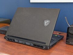 A Core Ultra 9 290HX Plus a játékra szánt laptopokhoz az Intel közvetlen válasza az AMD Ryzen 9 9955HX3D-re