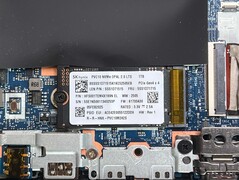 Elsődleges M.2-2242 SSD