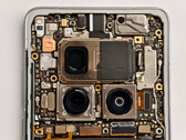 A Vivo X200 Ultra masszív hátlapi kamerákkal rendelkezik. (Kép forrása: Vivo)