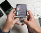 Annak ellenére, hogy billentyűzettel rendelkezik, a Clicks Communicator viszonylag kompakt.