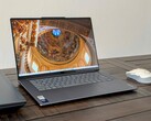 Intel Core Ultra 7 256V teljesítmény debütálása: Lenovo Yoga Slim 7 15 Aura laptop felülvizsgálata