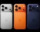 Az iPhone 17 Pro három színben kapható, köztük a "Cosmic Orange" és a "Deep Blue" (Kép forrása: Apple)