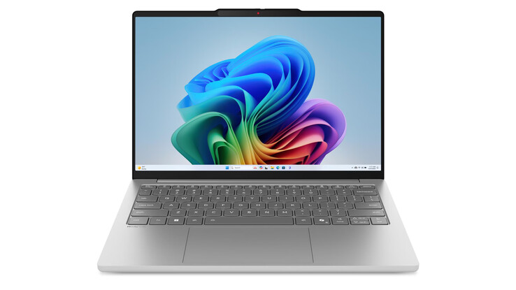 Az IdeaPad Slim 5 13IWC11 méretei: 295,58 x 206,95 x 14,3 mm.